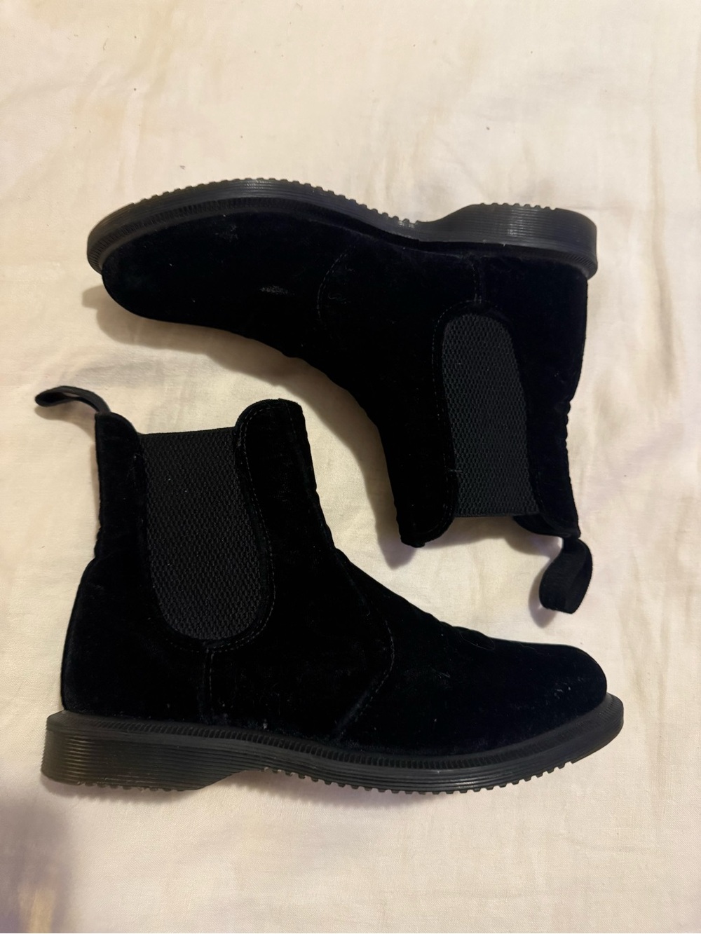 Dr. Martens Velvet Flora Chelsea Boots - Classic Slip-On Style GUC 1442